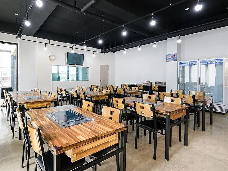 Swimeong Nolmeong Guesthouse Jeju South Korea